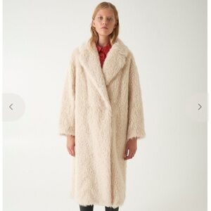 Stand Studios Nicole Coat